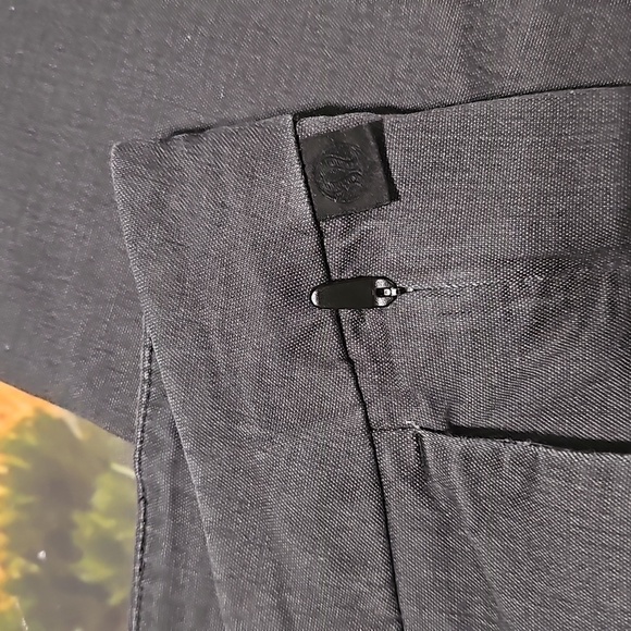 Lululemon Gray Pants Size 34‎ - Picture 5 of 6